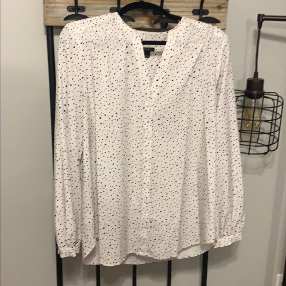 Black and white dot long sleeve